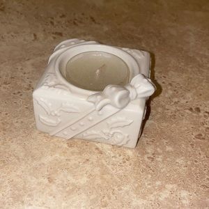 Lenox tea light holder